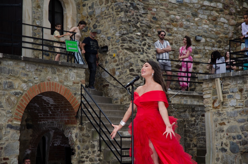 Paula Seling, the voice of Neamț Fortress – photo 9
