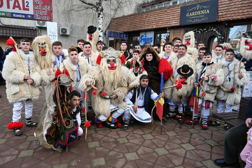 Ediție de succes a Festivalului Obiceiurilor și Tradițiilor de Anul Nou – fotografia 13