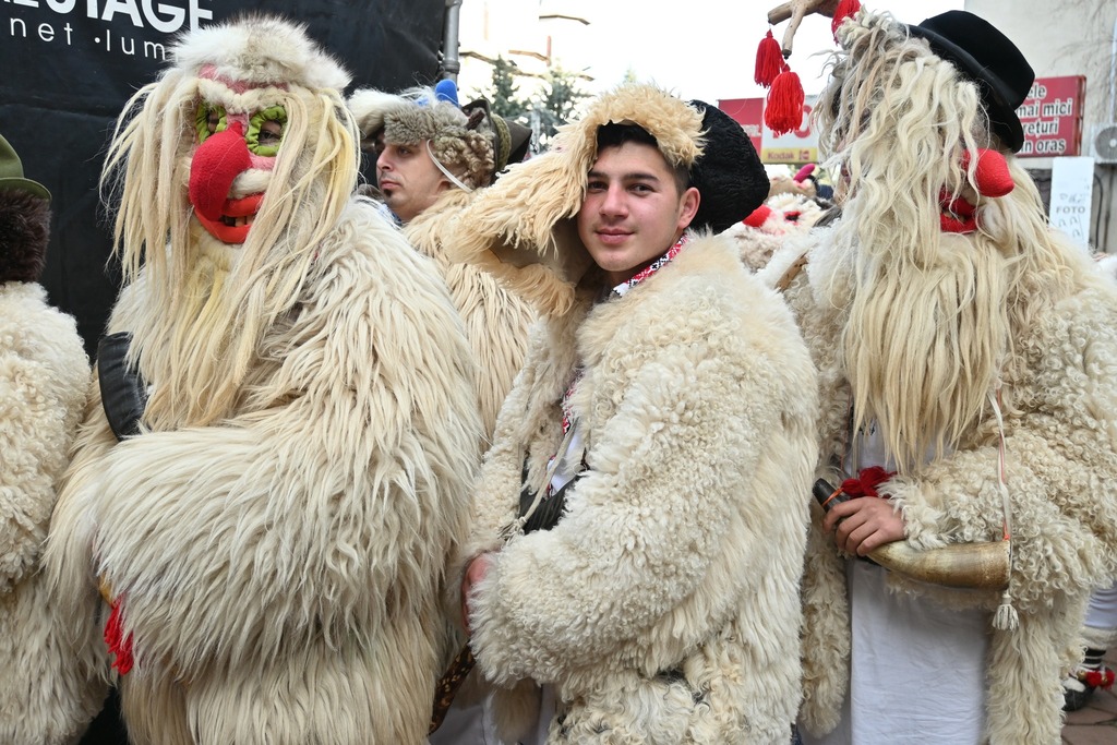 Ediție de succes a Festivalului Obiceiurilor și Tradițiilor de Anul Nou – fotografia 14