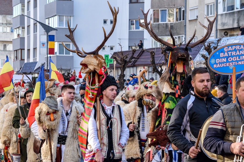 Ediție de succes a Festivalului Obiceiurilor și Tradițiilor de Anul Nou – fotografia 21