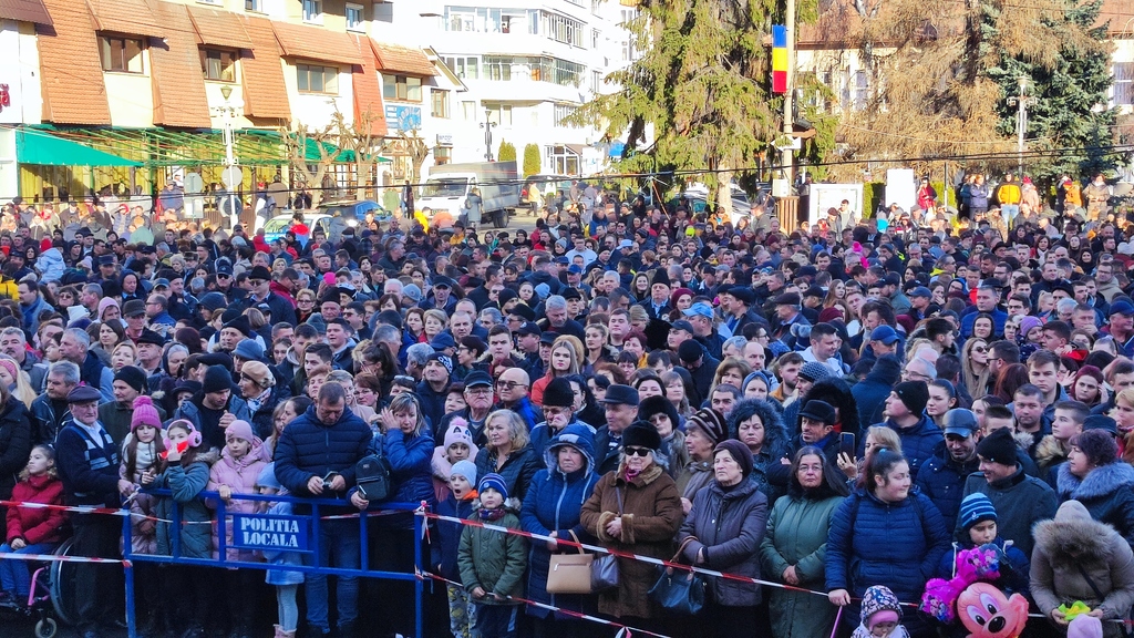 Ediție de succes a Festivalului Obiceiurilor și Tradițiilor de Anul Nou – fotografia 7
