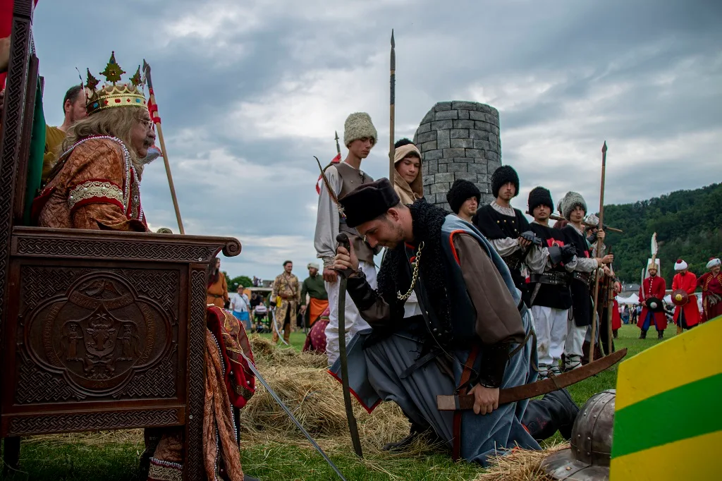 Vară fierbinte în evenimente cu public numeros în Neamț – photo 42
