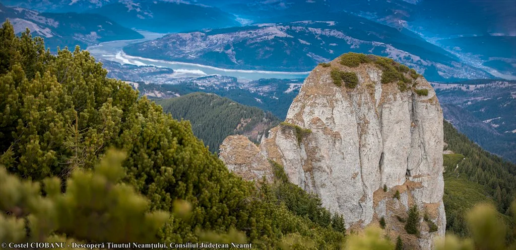 Neamțul, traversat de rute turistice, leagă între ele frumuseți și obiective – fotografia 2
