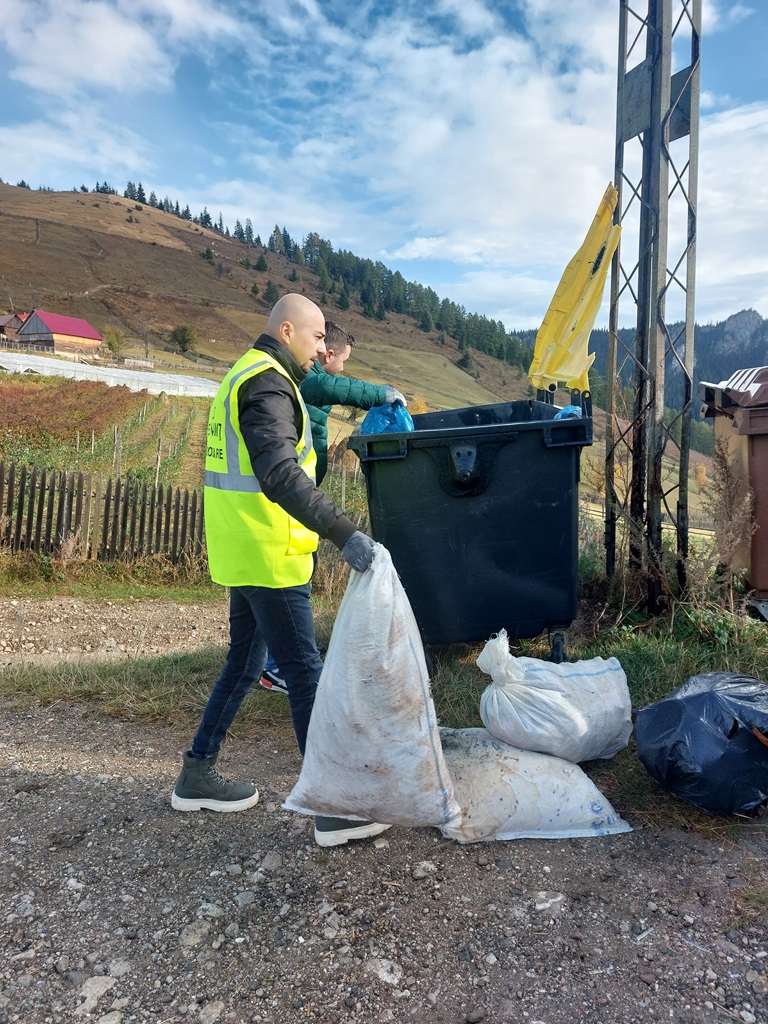 Zone pitorești din Neamț și Harghita într-un program de ecologizare – fotografia 14
