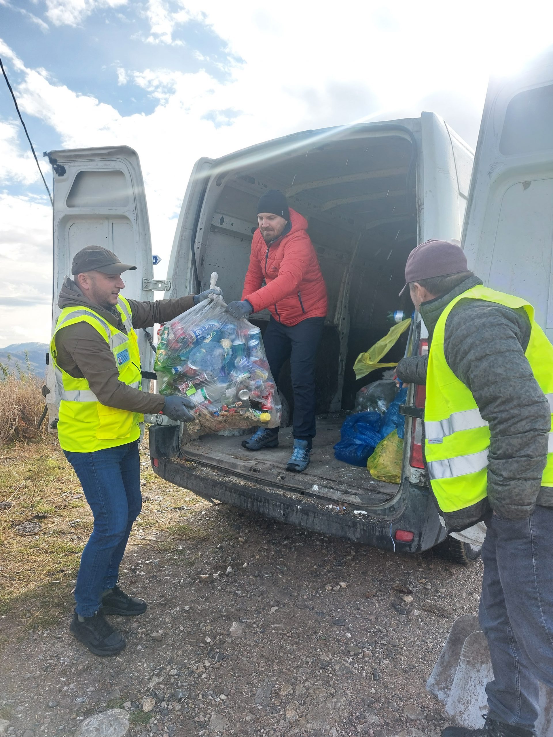 Zone pitorești din Neamț și Harghita într-un program de ecologizare – fotografia 6