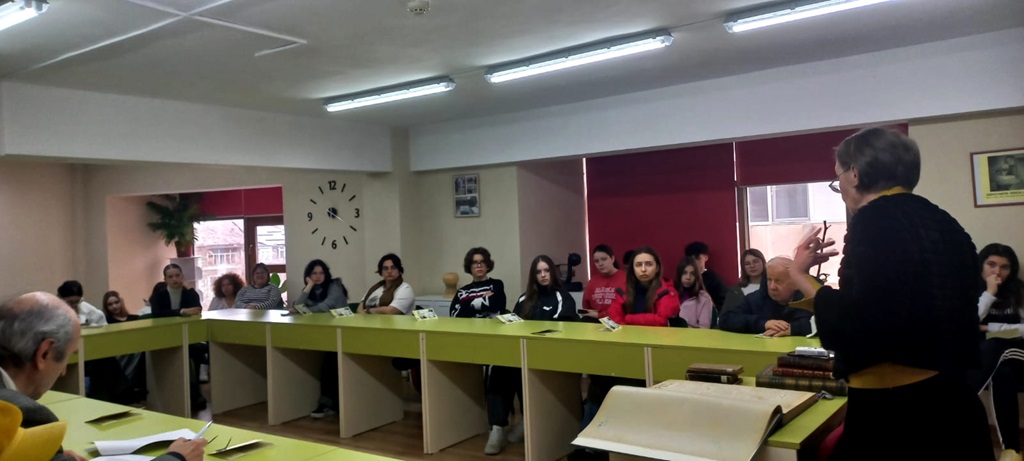 G.T. Kirileanu, omagiat în zi aniversară, la Biblioteca Județeană