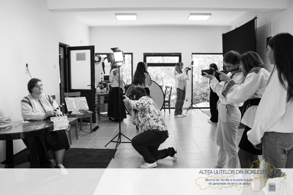 Altița Borleștiului, de pe ulițele satului la Premiile AFCN – fotografia 18