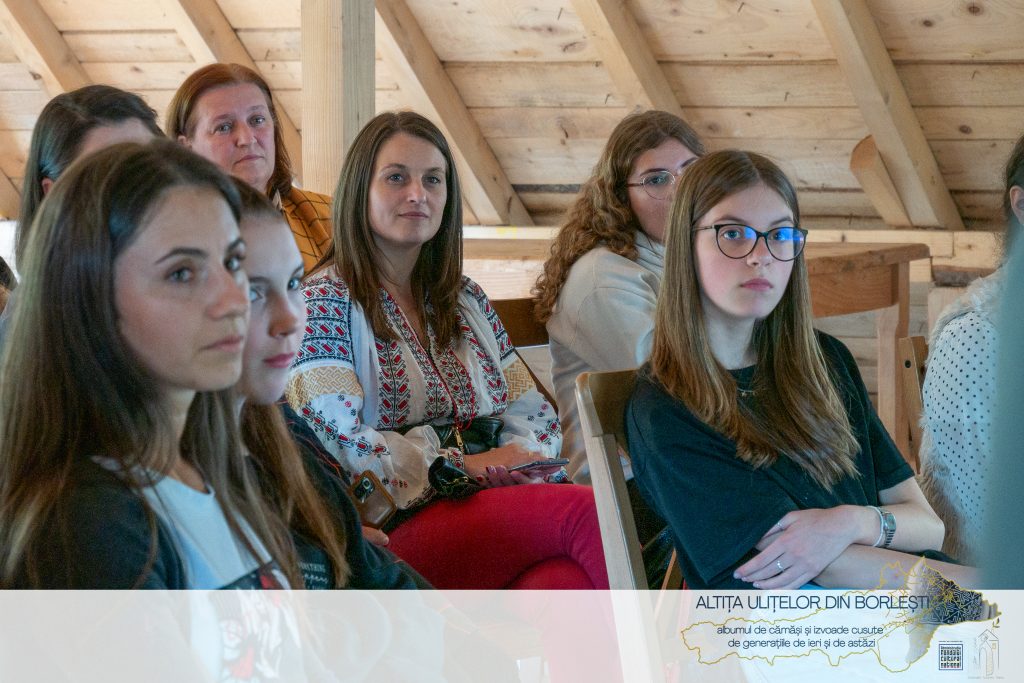 Altița Borleștiului, de pe ulițele satului la Premiile AFCN – fotografia 9