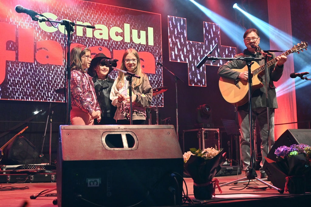A patra ediție de folk în Târgu-Neamț