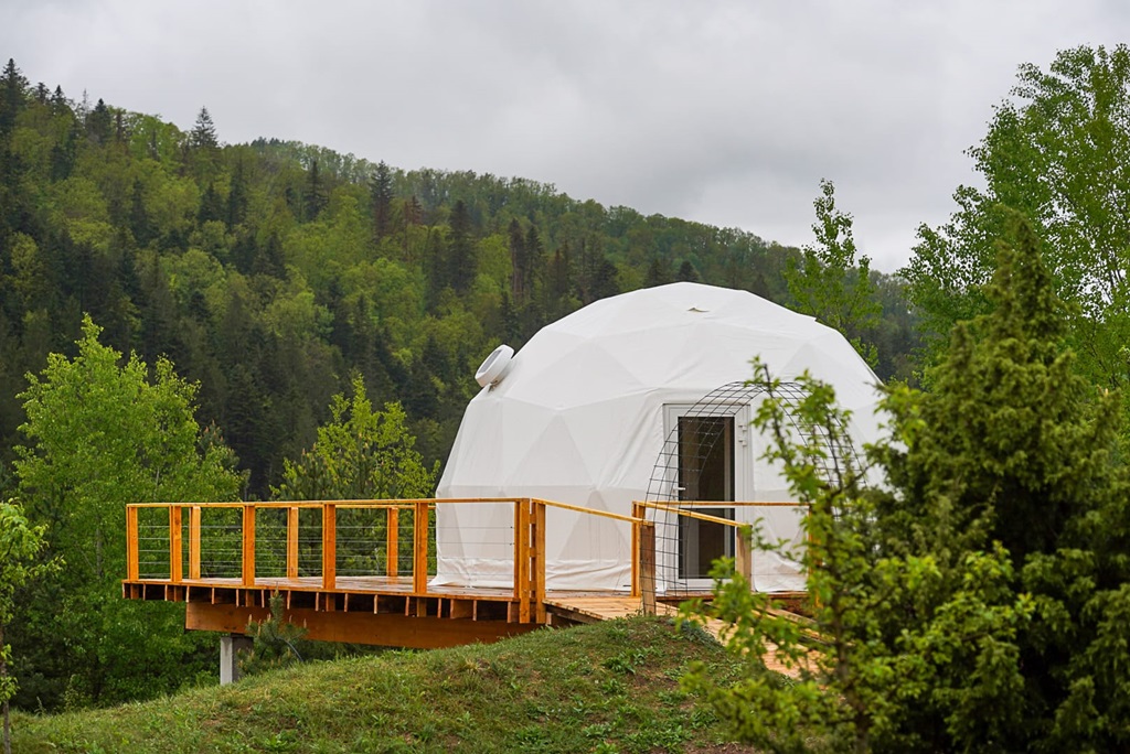 Zenzia Glamping, confort și eleganță în mijlocul naturii – fotografia 4