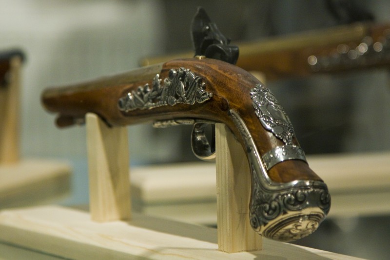 Expozitie de Arme la Piatra Neamt