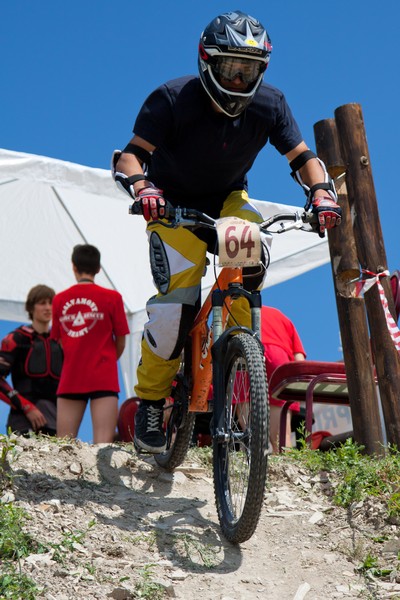 Tare ca piatra 6 2011