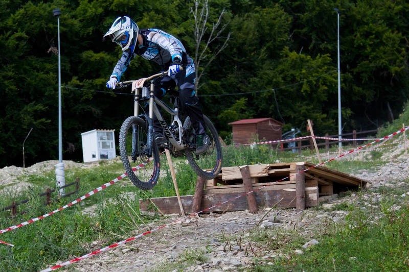 Tare ca piatra 6 2011