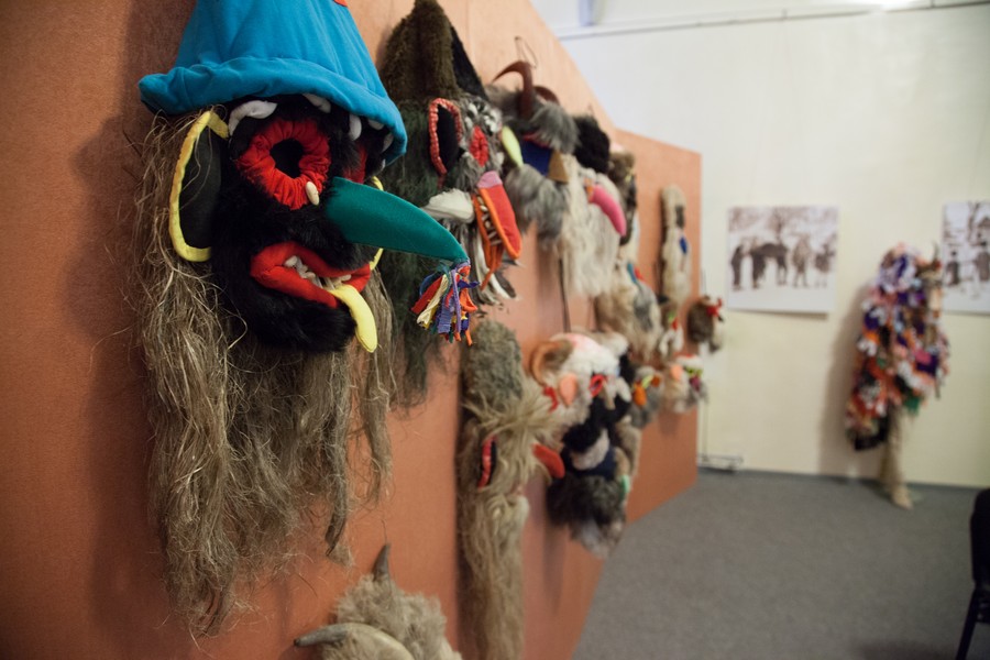 Expozitie de masti Piatra Neamt 2012