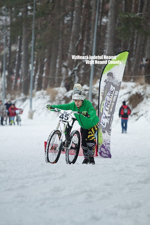 MTB Snow Race