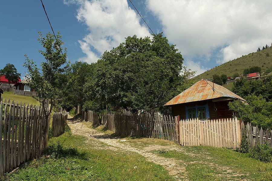 Barnadu the village in the mountains