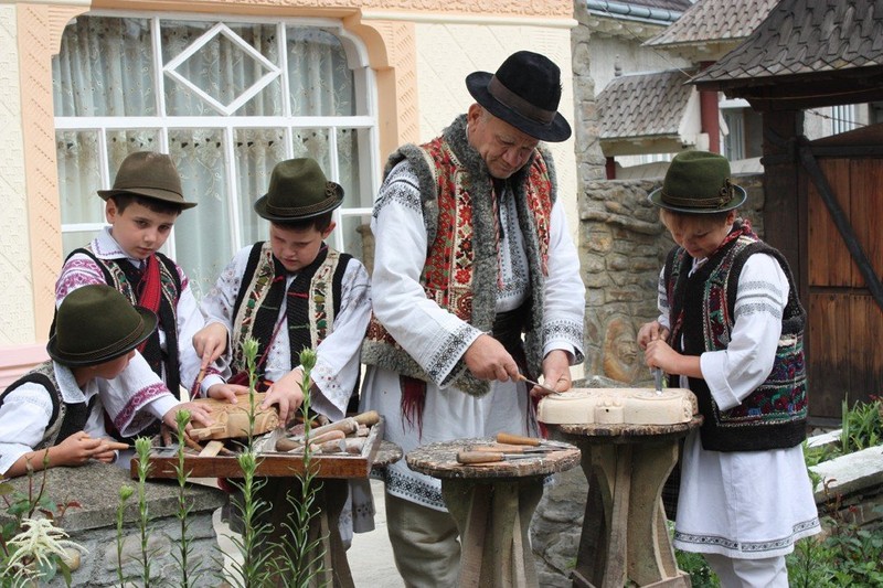 Romania Turism - Muzeul Vasile Gaman Tg Neamt