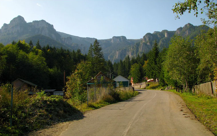 Orasul Bicaz - Imprejurimi