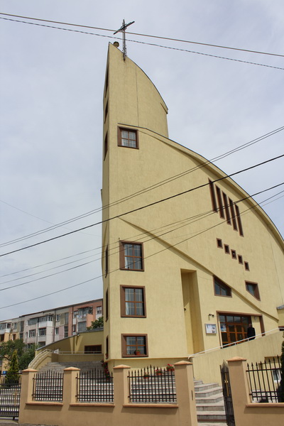 biserica catolica noua - roman
