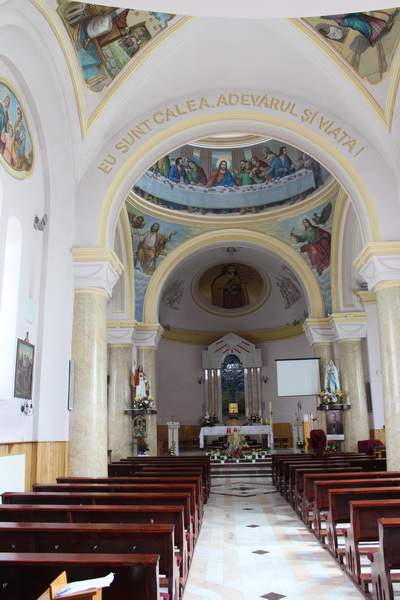 biserica catolica veche - roman 2