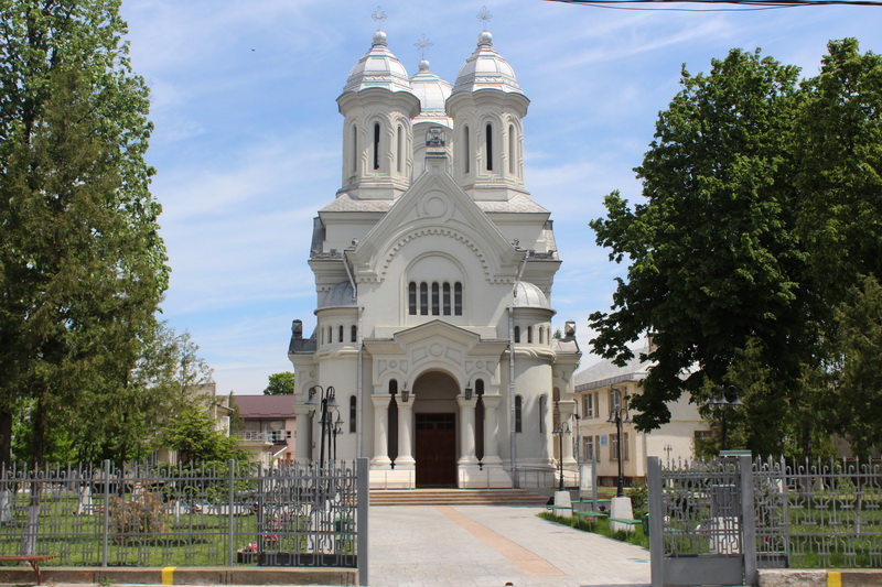 biserica catolica veche - roman
