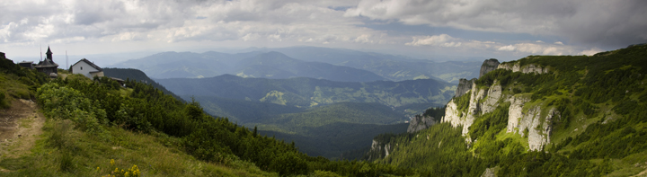 Panorama Masivul Ceahlau