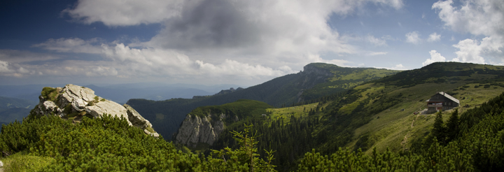 Panorama Masivul Ceahlau