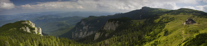 Panorama Masivul Ceahlau