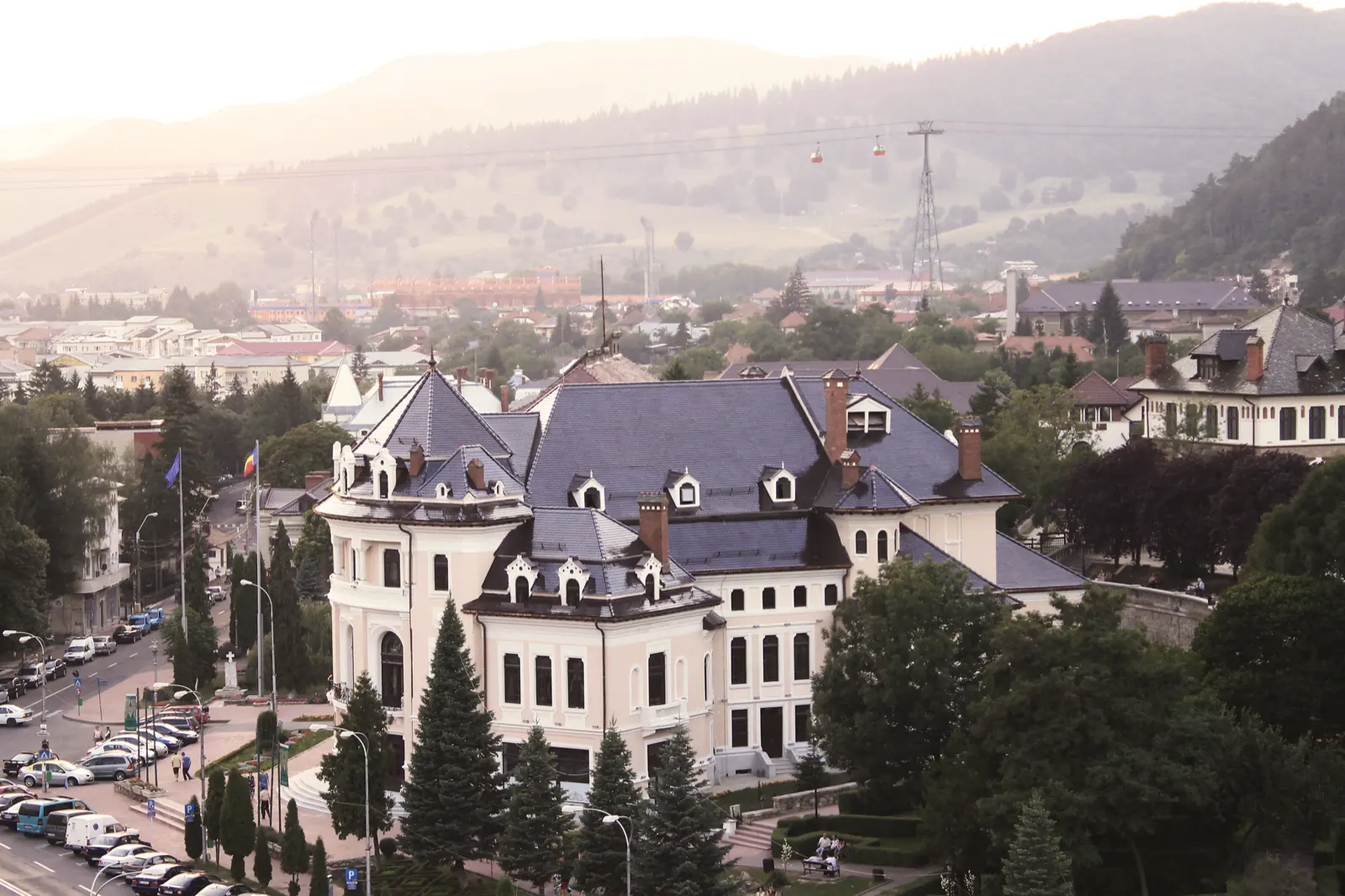Photo 3 of 3, Youth Theatre Piatra Neamț